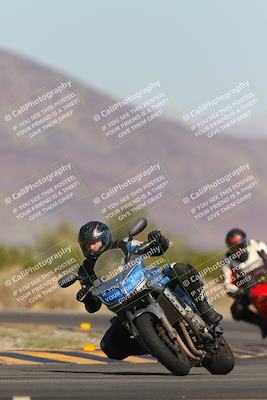 media/Nov-06-2023-Moto Forza (Mon) [[ce023d0744]]/3-Intermediate Group/Session 3 (Turn 5)/